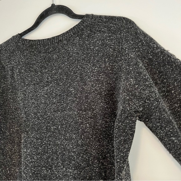 Madame | Embroidered Sweater - Picture 11 of 15